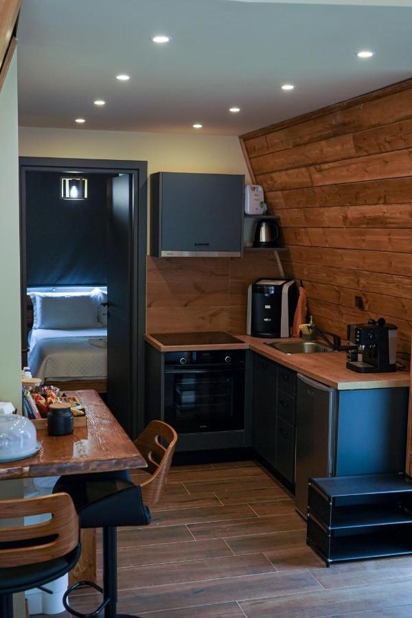 Pavliani4Rest - Luxury Cabins Esterno foto